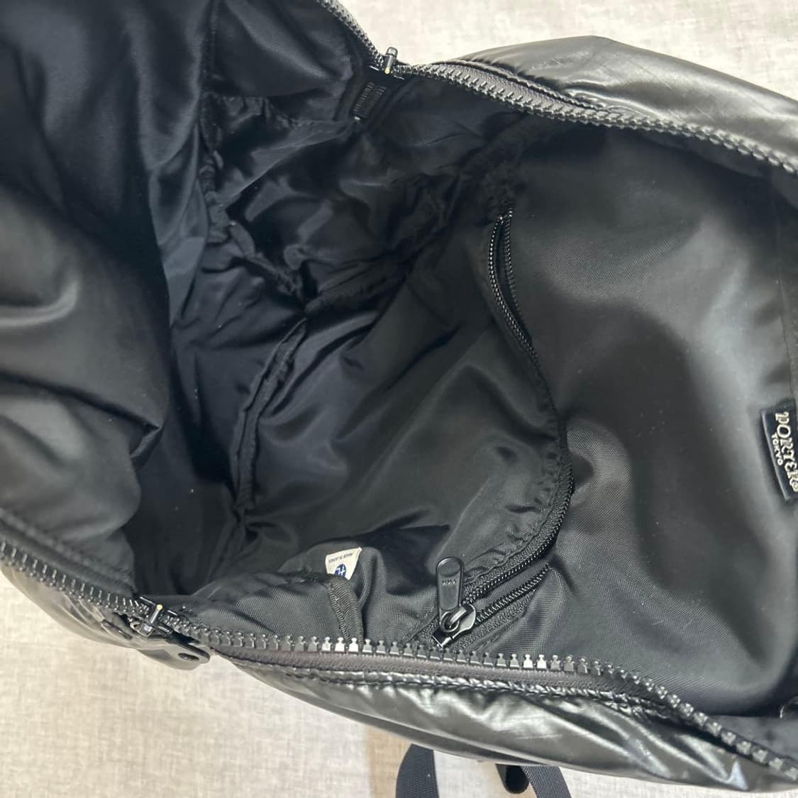 porter cire 백팩 유광 블랙 포터 럭색 상품이미지9