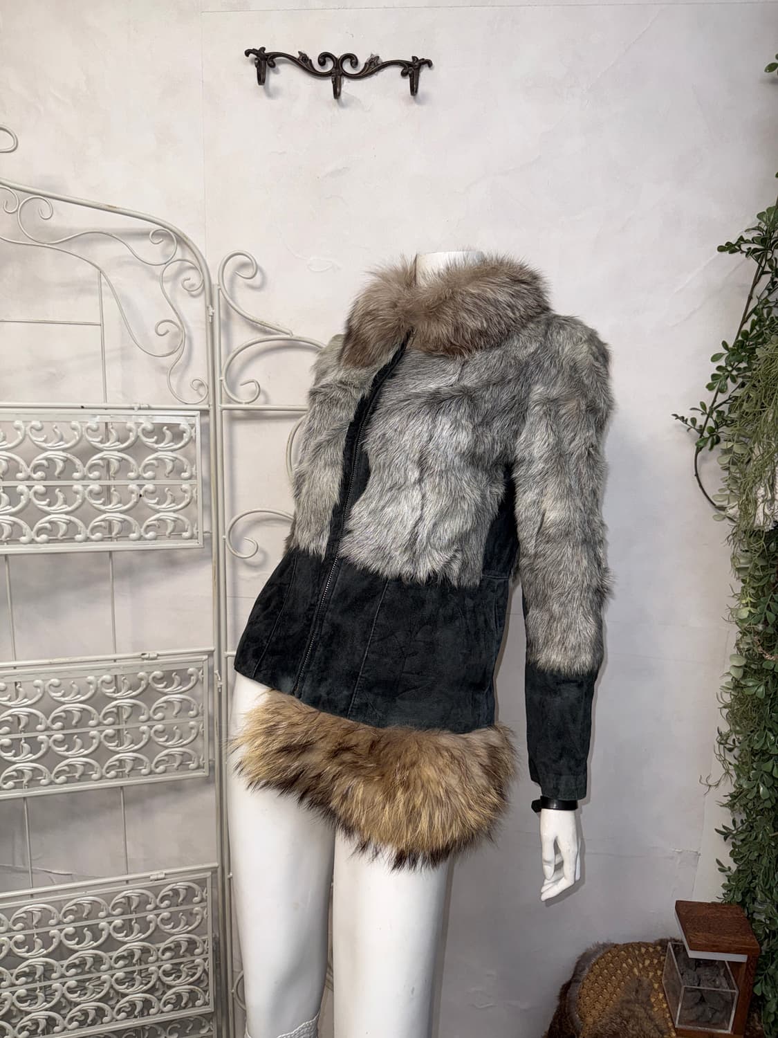 Gray black lamb skin suede fur jacket 상품이미지5