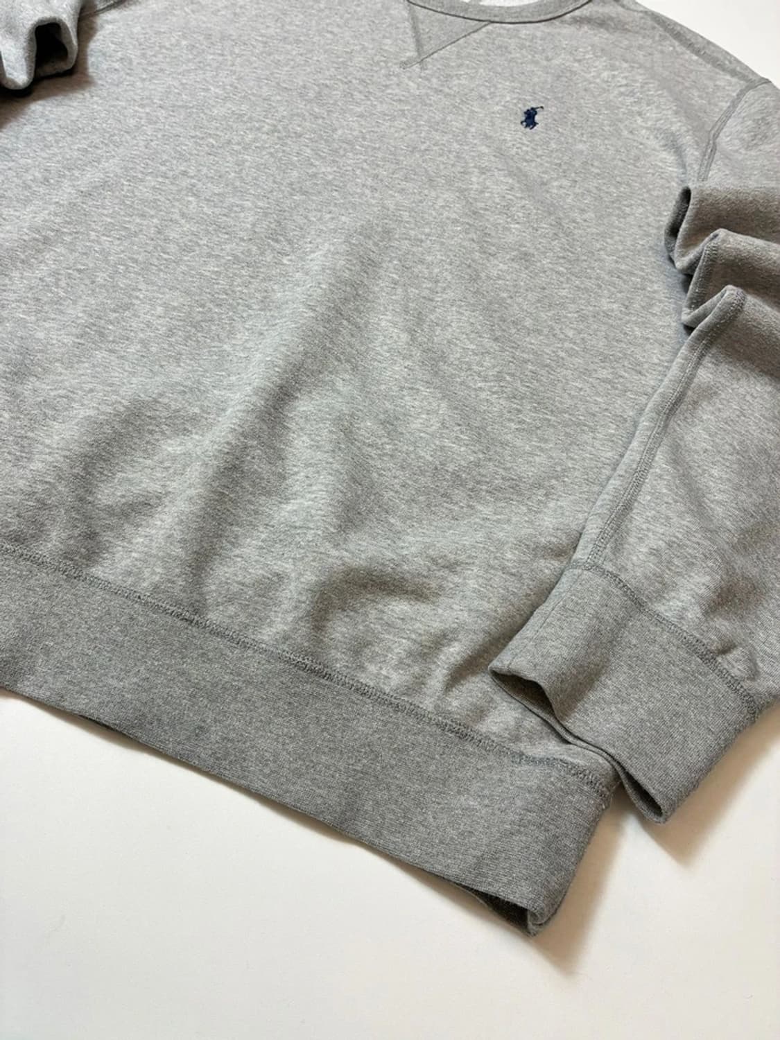 폴로 랄프로렌 로고 큐알 크루넥 맨투맨 PN8372 상품이미지4