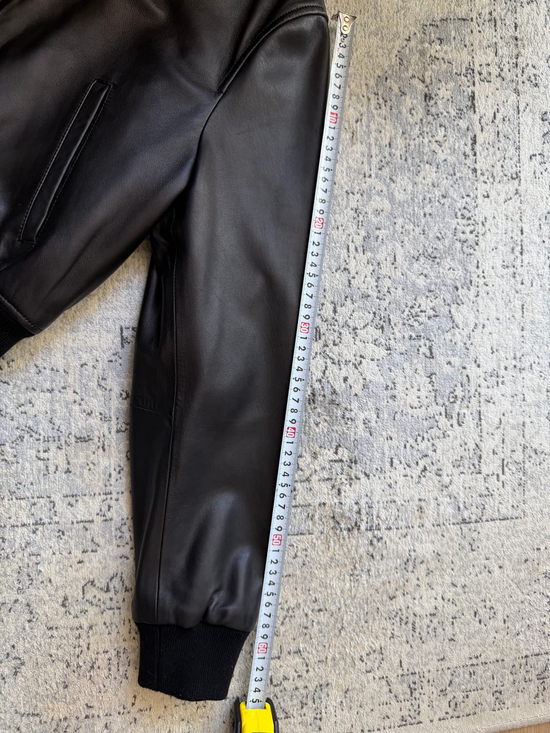 Massimo Dutti lamb leather bomber 가죽봄버 상품이미지10