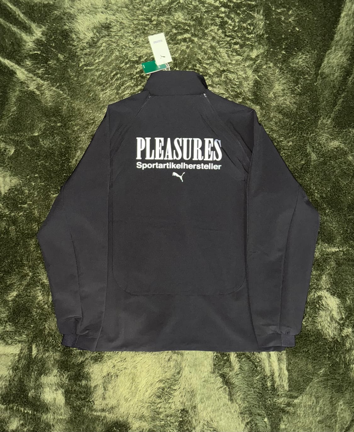 [L] PLEASURES 플레져스 X 푸마 콜라보 2in1 자켓 블랙 상품이미지8