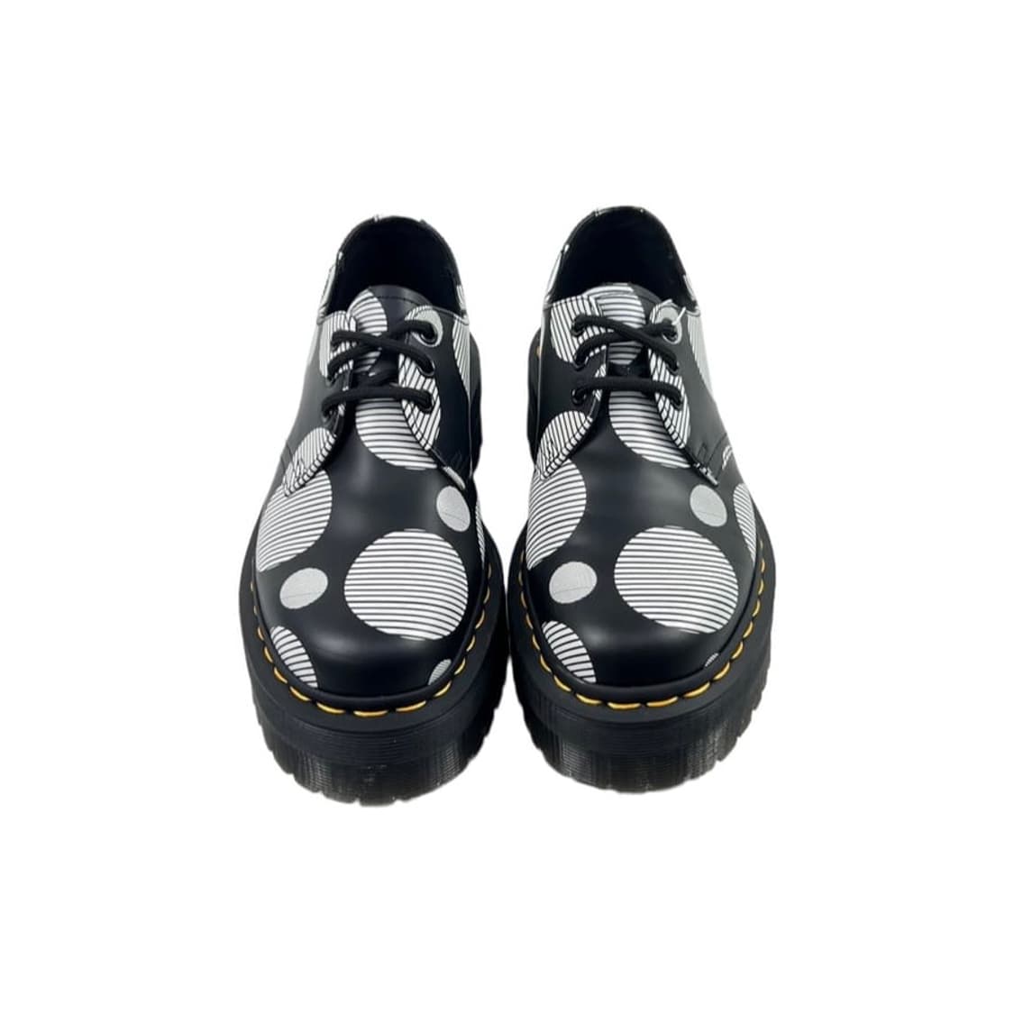 닥터마틴 폴카닷 폴카도트 쿼드 250 땡땡이  상품이미지2