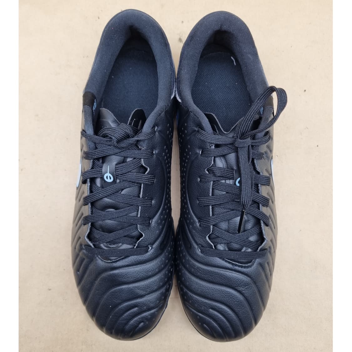 나이키 티엠포 레전드10 풋살화 260 상품이미지2