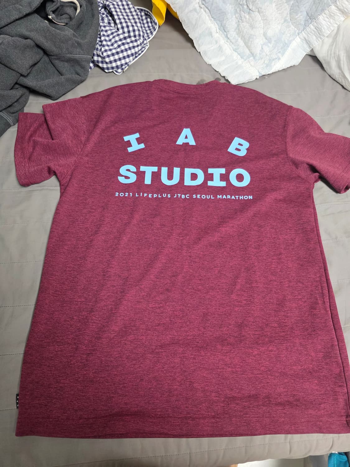 아이앱 스튜디오 IAB STUDIO 2021 JTBC 서울마라톤 티셔츠 상품이미지2