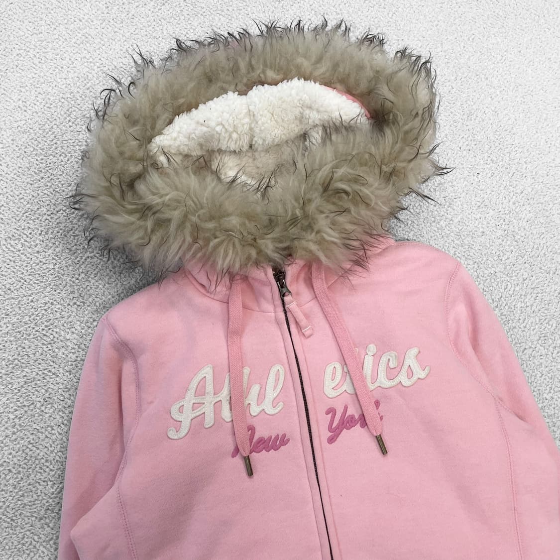 스파오 울프죠 후드퍼 집업 핑크 상품이미지3