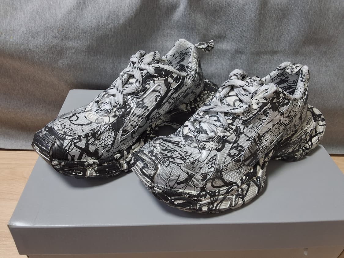 [새상품] 발렌시아가 3xl 그래피티 43 상품이미지2