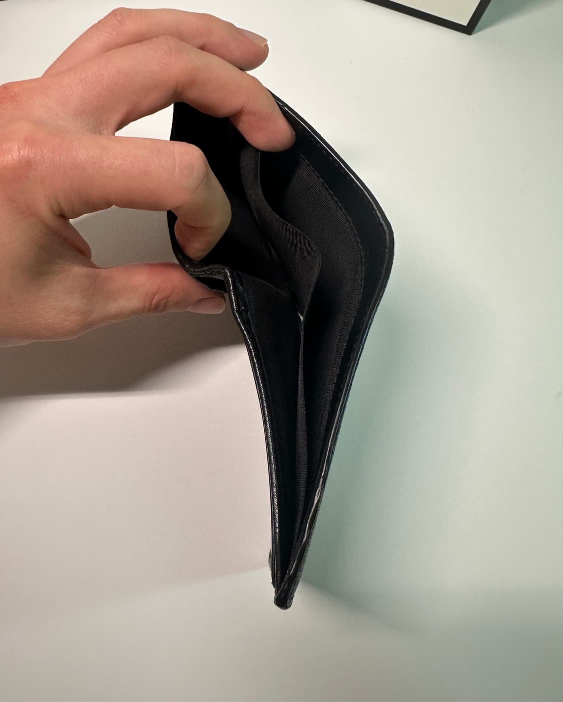 구찌 스네이크 GG 수프림 반지갑 블랙 상품이미지9