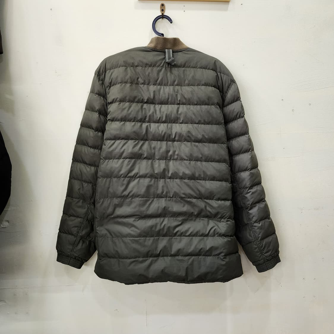 아디다스 오리지널 SST 아웃도어 경량 패딩 상품이미지3