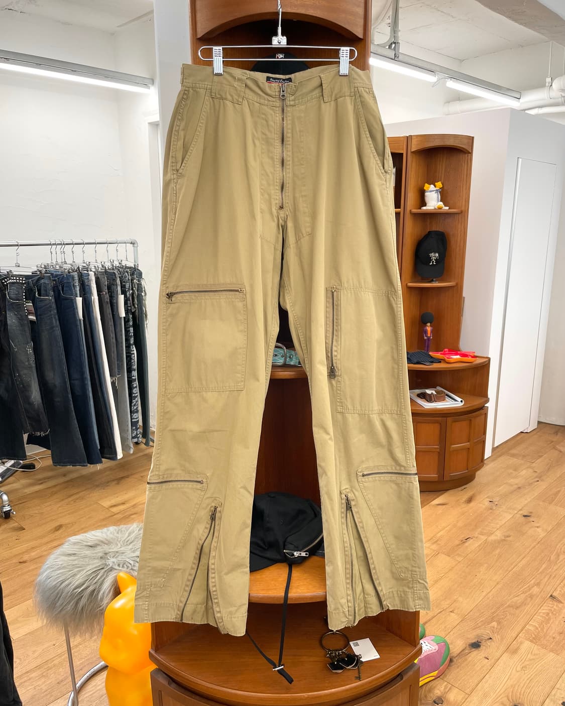 [L] 페로우즈 파라슈트 팬츠 상품이미지4