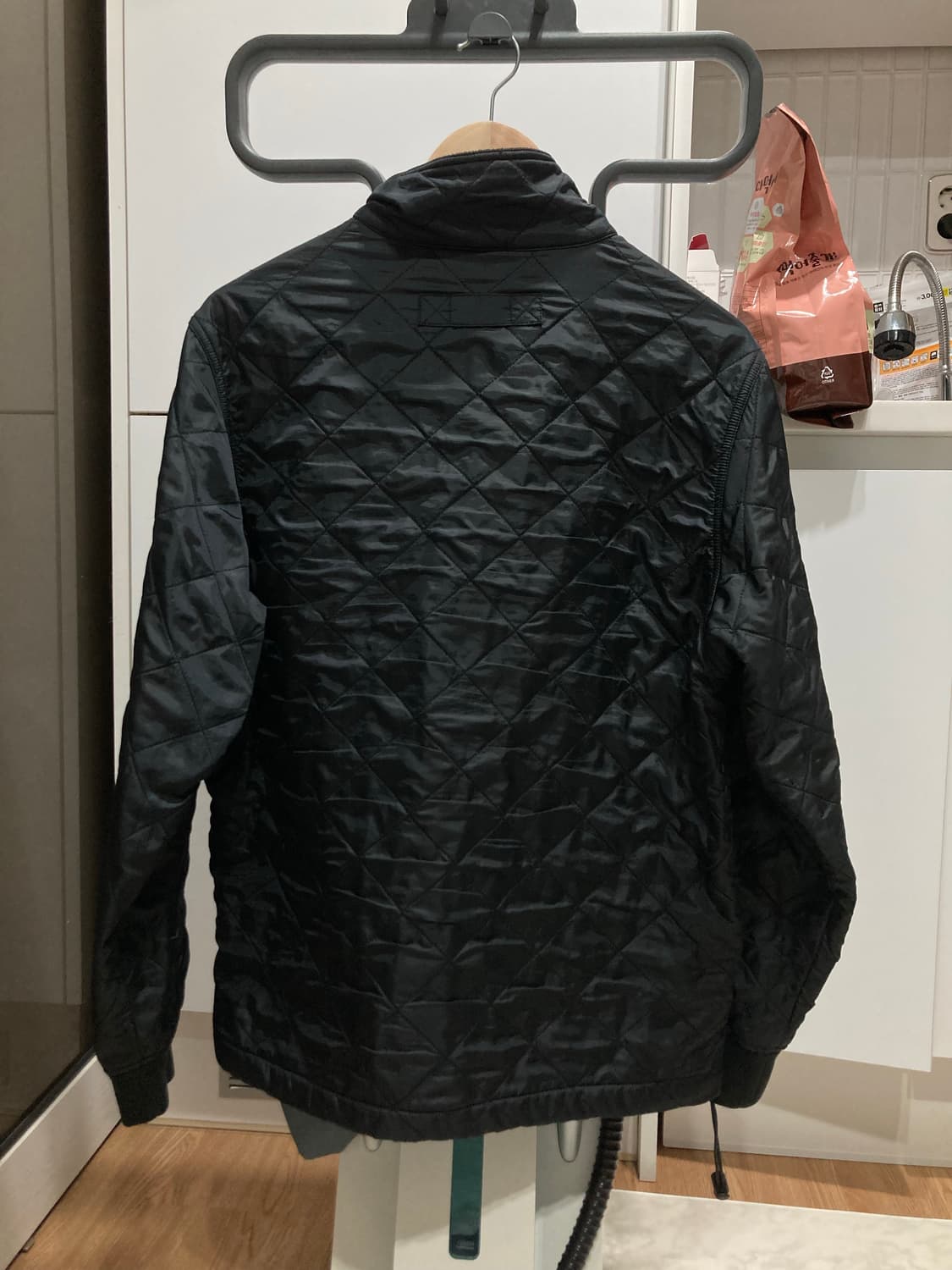 슈프림 17ss아크 로고 퀼팅 하프 지퍼 풀오버 상품이미지2