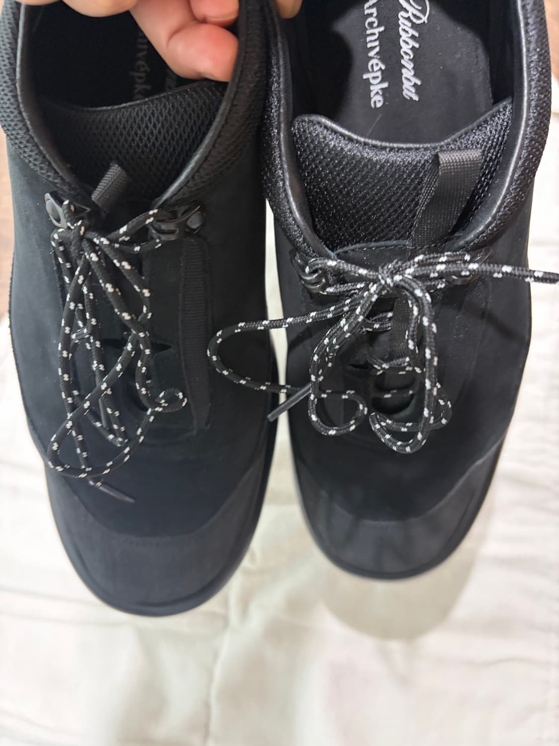 리본빛 아카이브앱크 콜라보 플랫폼 스니커즈 38 상품이미지2