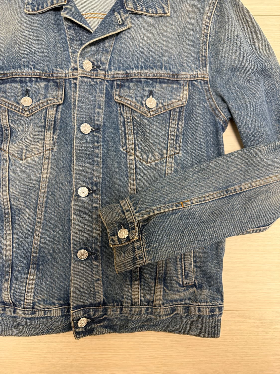 아크네 스튜디오 빈티지 포켓 데님 자켓 상품이미지4