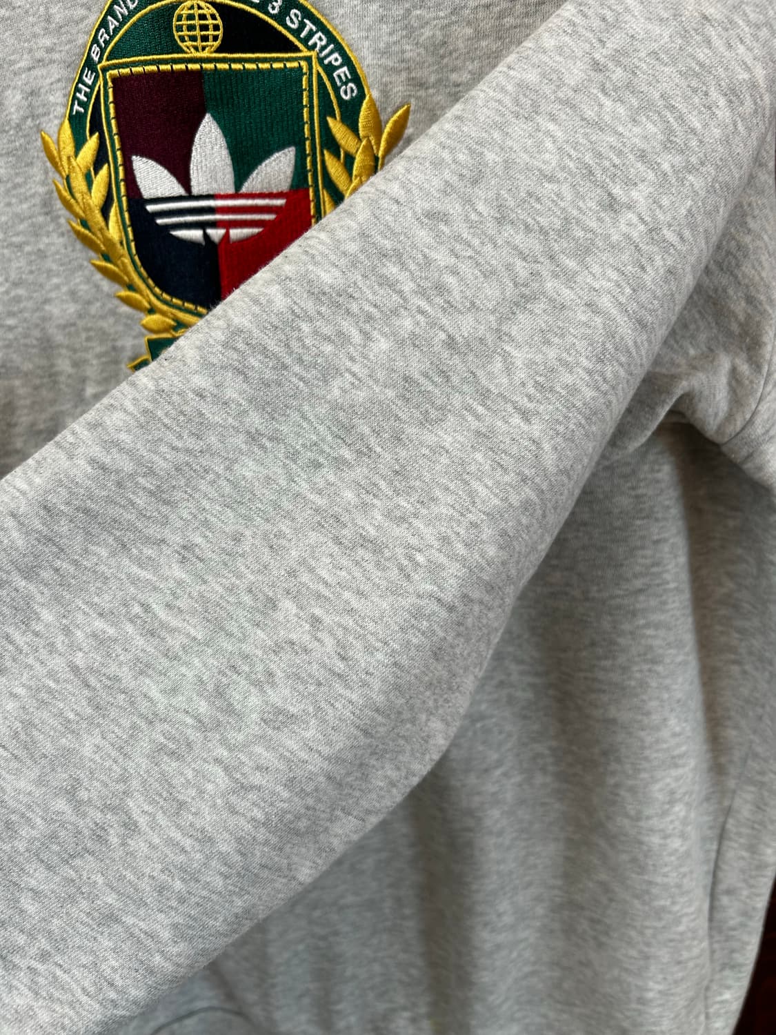 아디다스 기모 맨투맨 상품이미지4