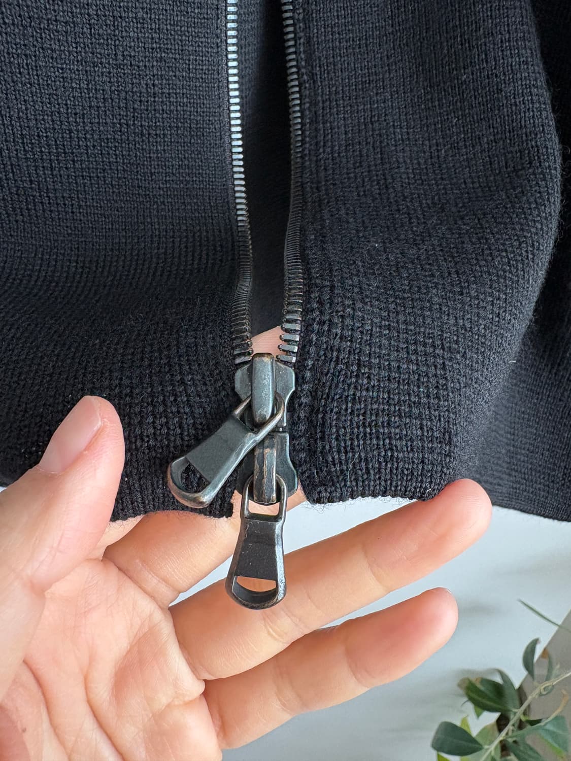 솔리드 옴므 블랙 울 집업 자켓 상품이미지5