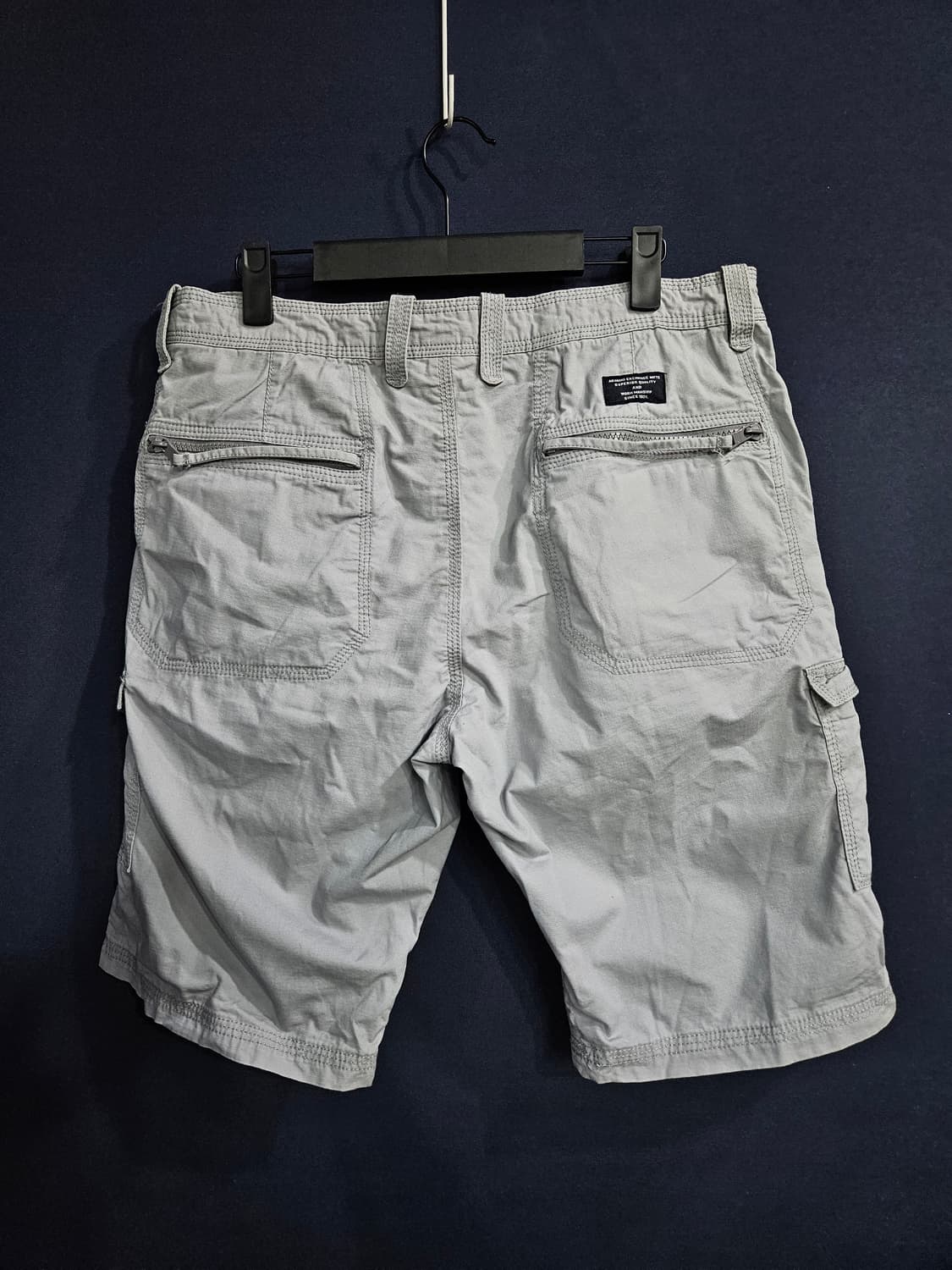 아르마니 익스체인지 라이트그레이 남성 허리 32 카고 반바지  상품이미지2
