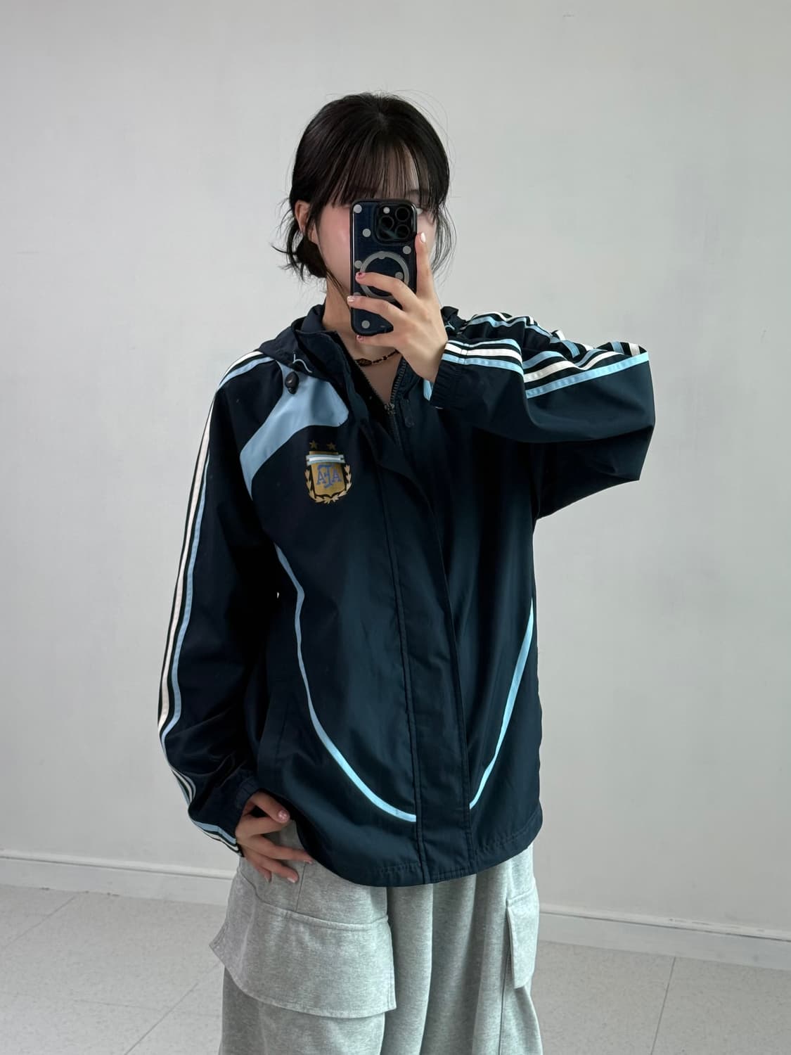 아디다스 아르헨티나 바람막이 상품이미지2