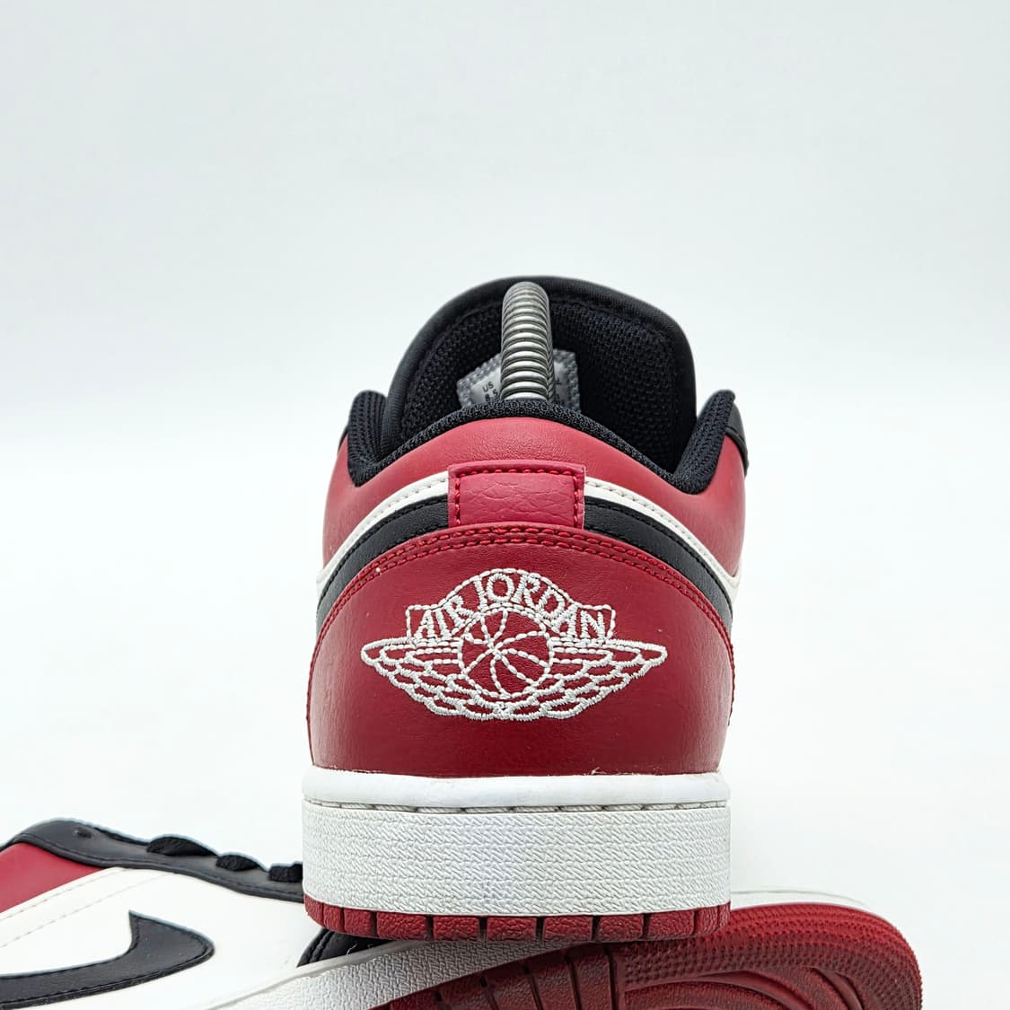 나이키 에어 조던 1 로우 브레드 토 (265) 상품이미지2
