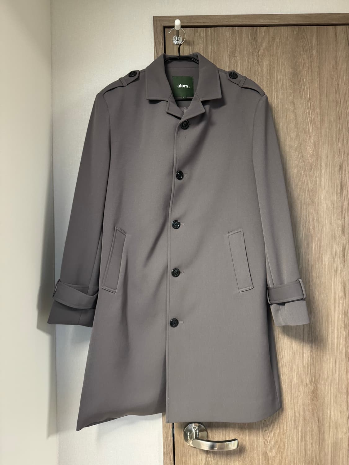 alors 코트 팝니다 상품이미지1