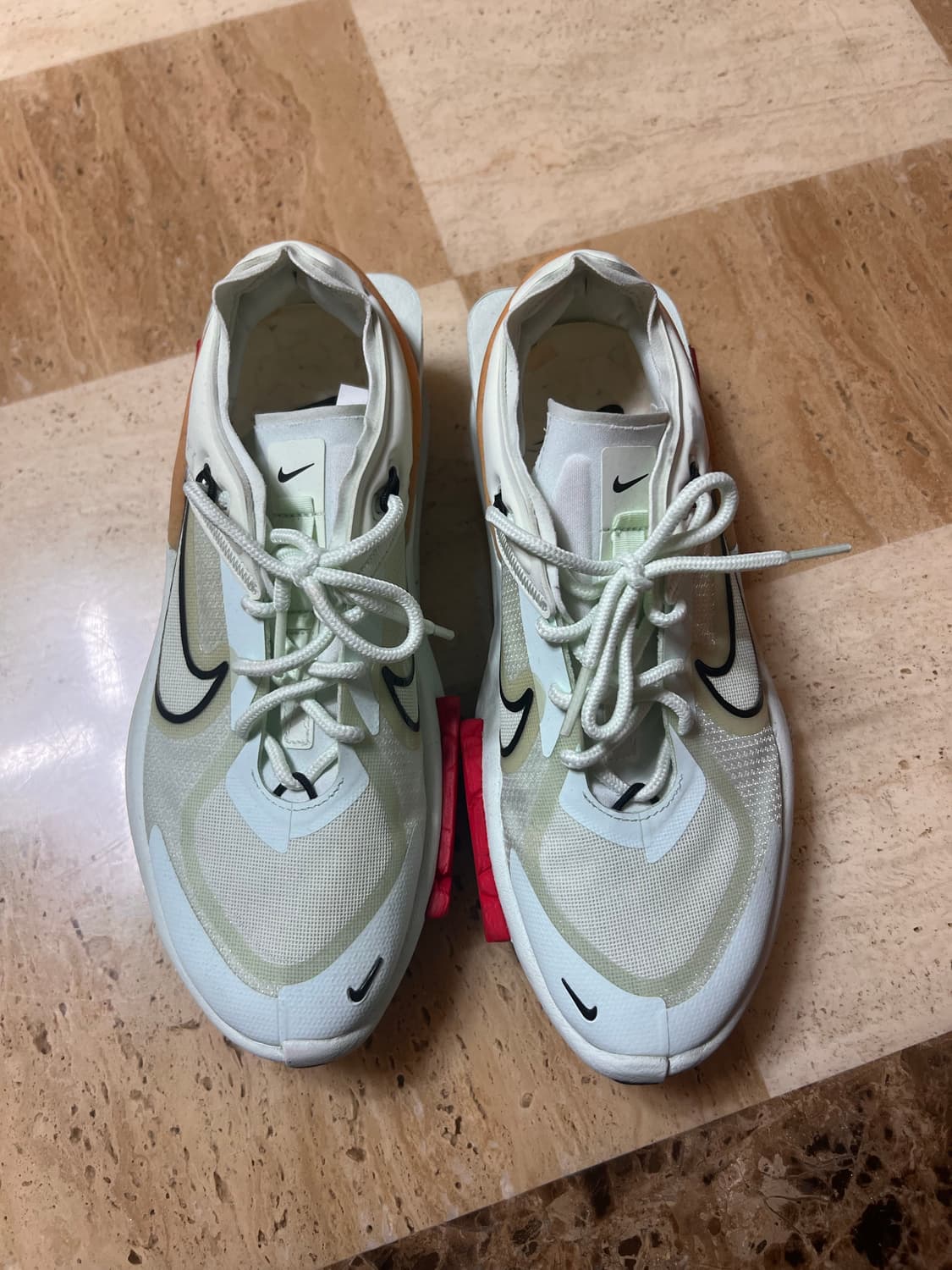 나이키 줌X 런닝화 상품이미지1