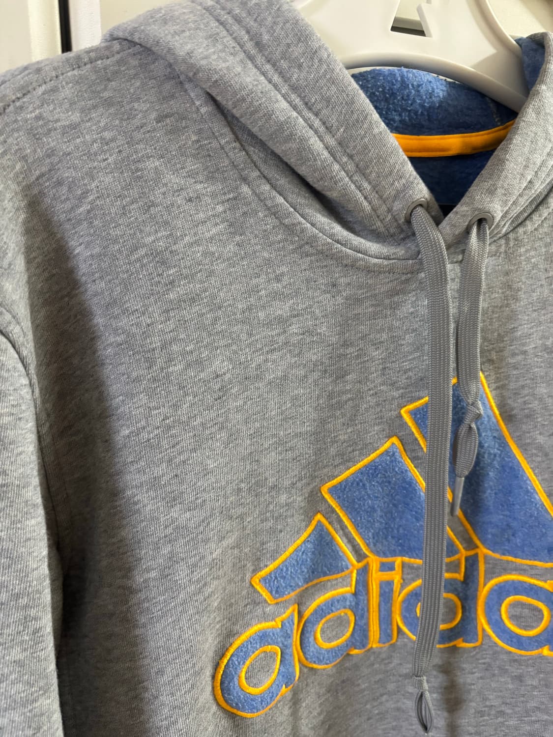 아디다스 후디 상품이미지1