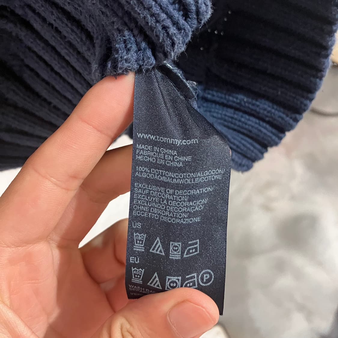 타미힐피거 꽈배기 반폴라 집업니트 상품이미지5