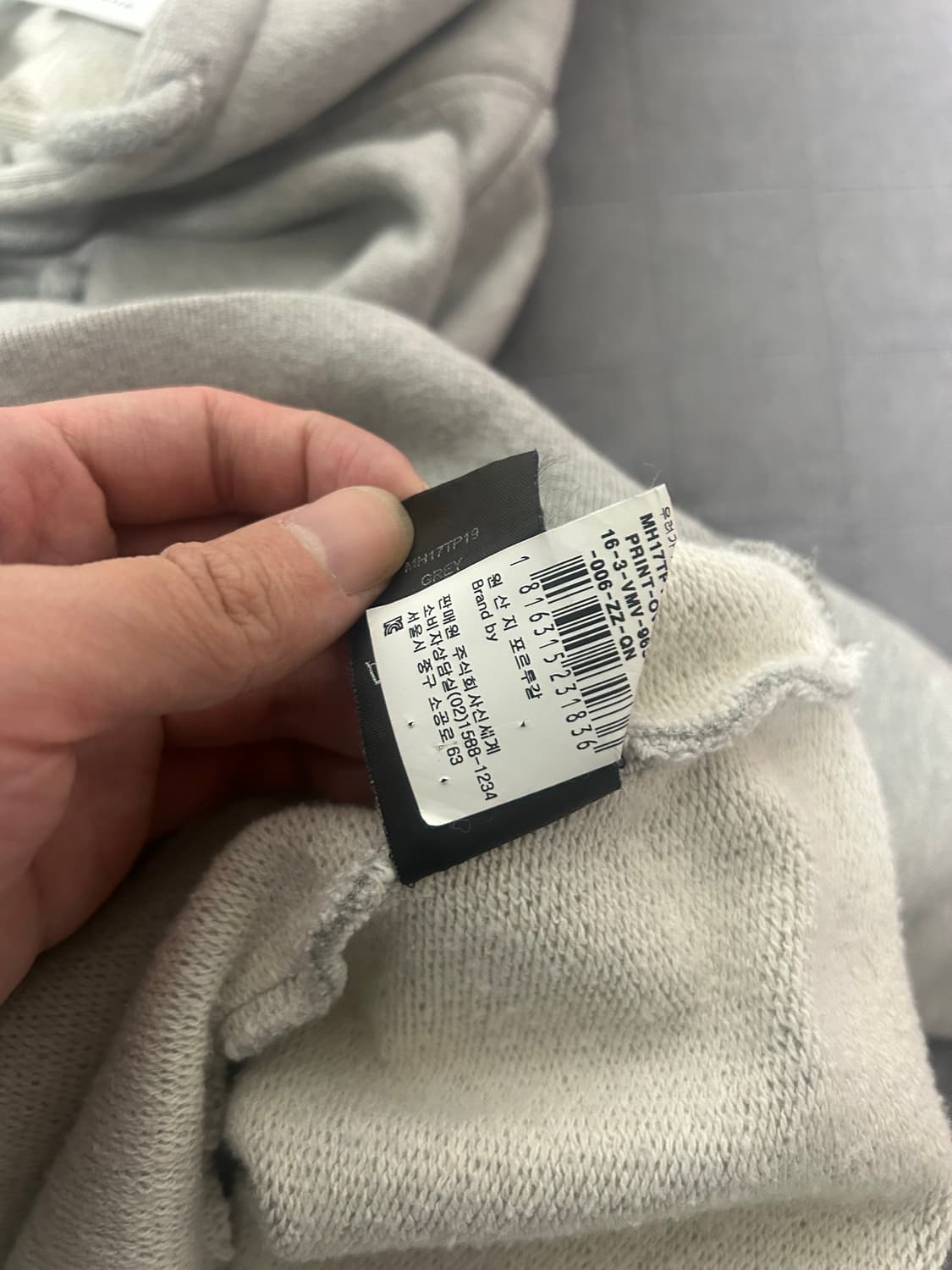 [M] 베트멍 건클럽 센스 한정판 후드 티셔츠 그레이 상품이미지4