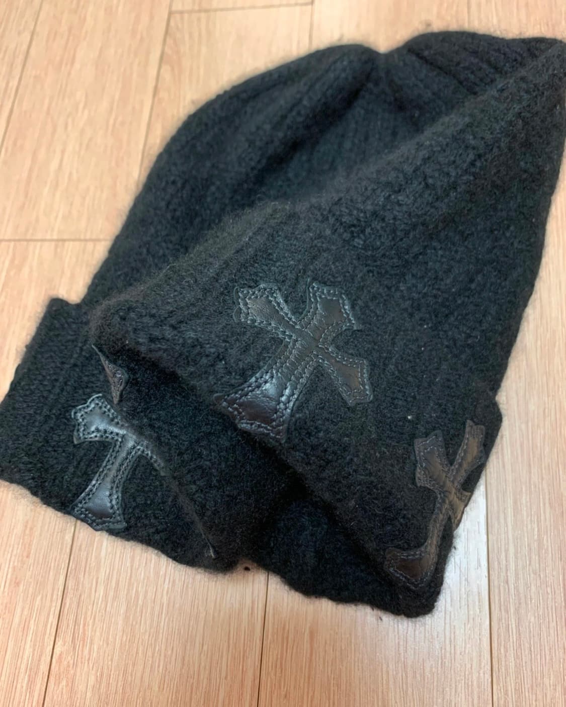 크롬하츠 가죽패치 캐시미어 비니 (상태굿/신세계) 상품이미지3