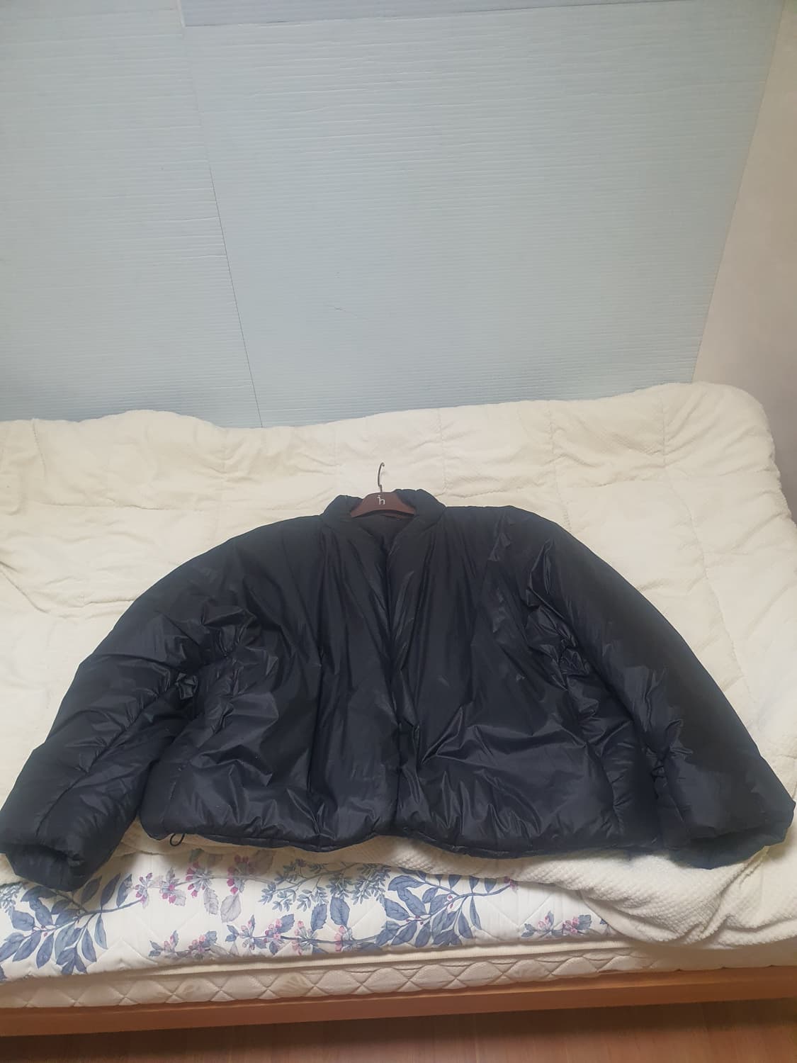 이지갭 by 발렌시아가 패딩(xxl) 상품이미지3