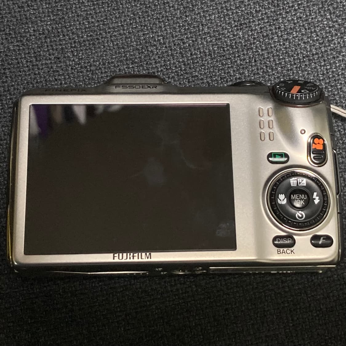(하이엔드,필름시뮬) 후지필름 파인픽스 f550exr 디카 상품이미지2