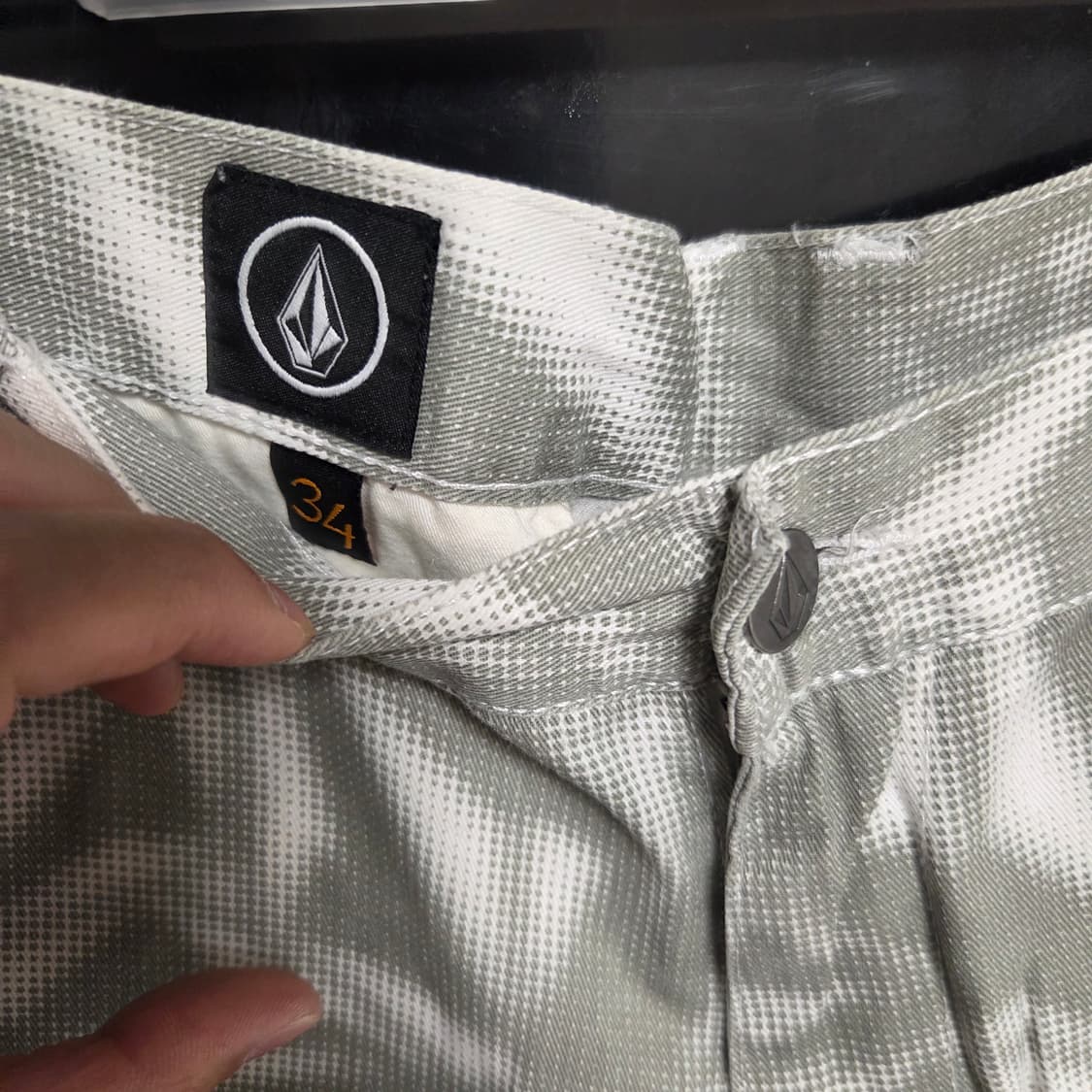 Volcom 패턴 하프 팬츠 33-34 상품이미지3