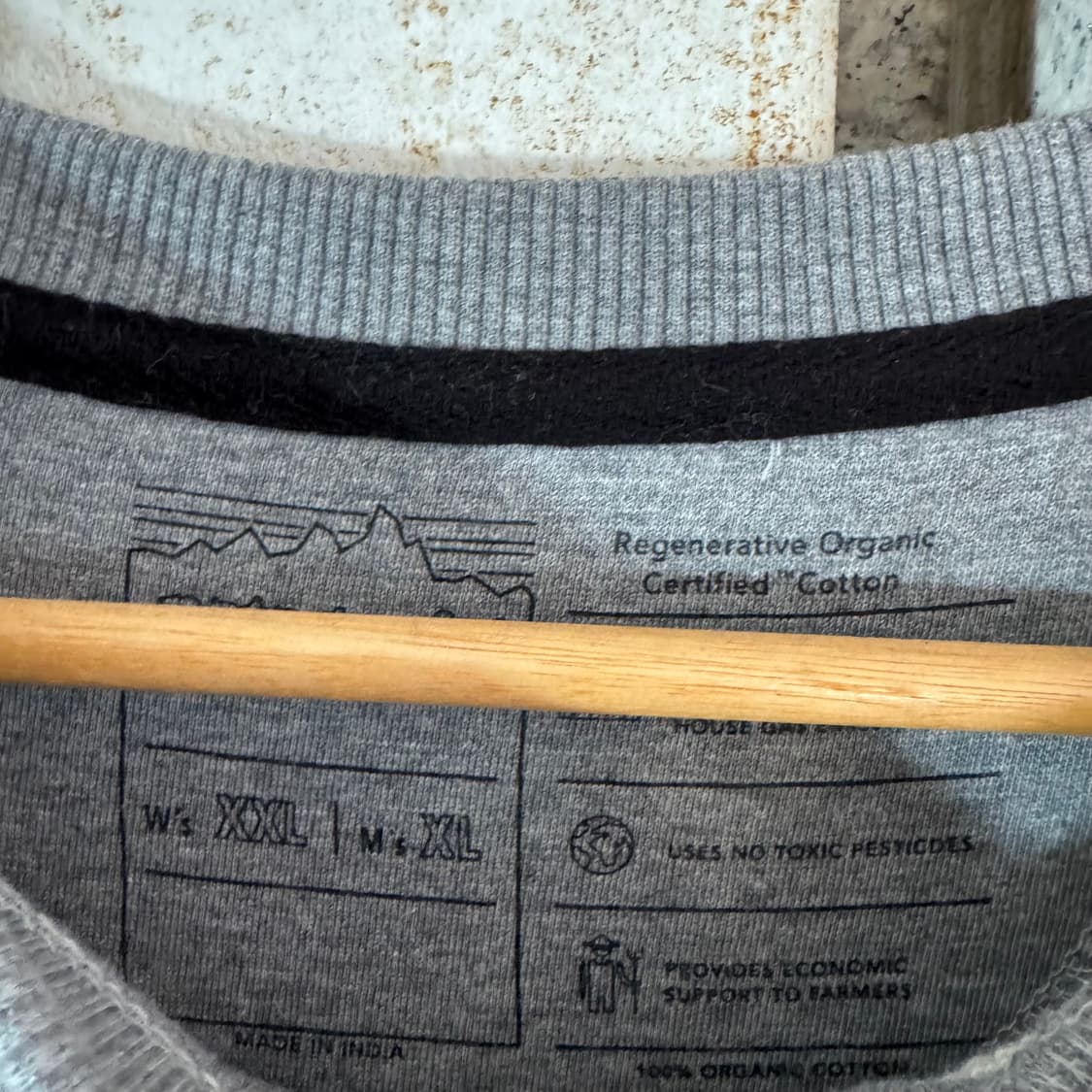 파타고니아 패치 로고 맨투맨 상품이미지8