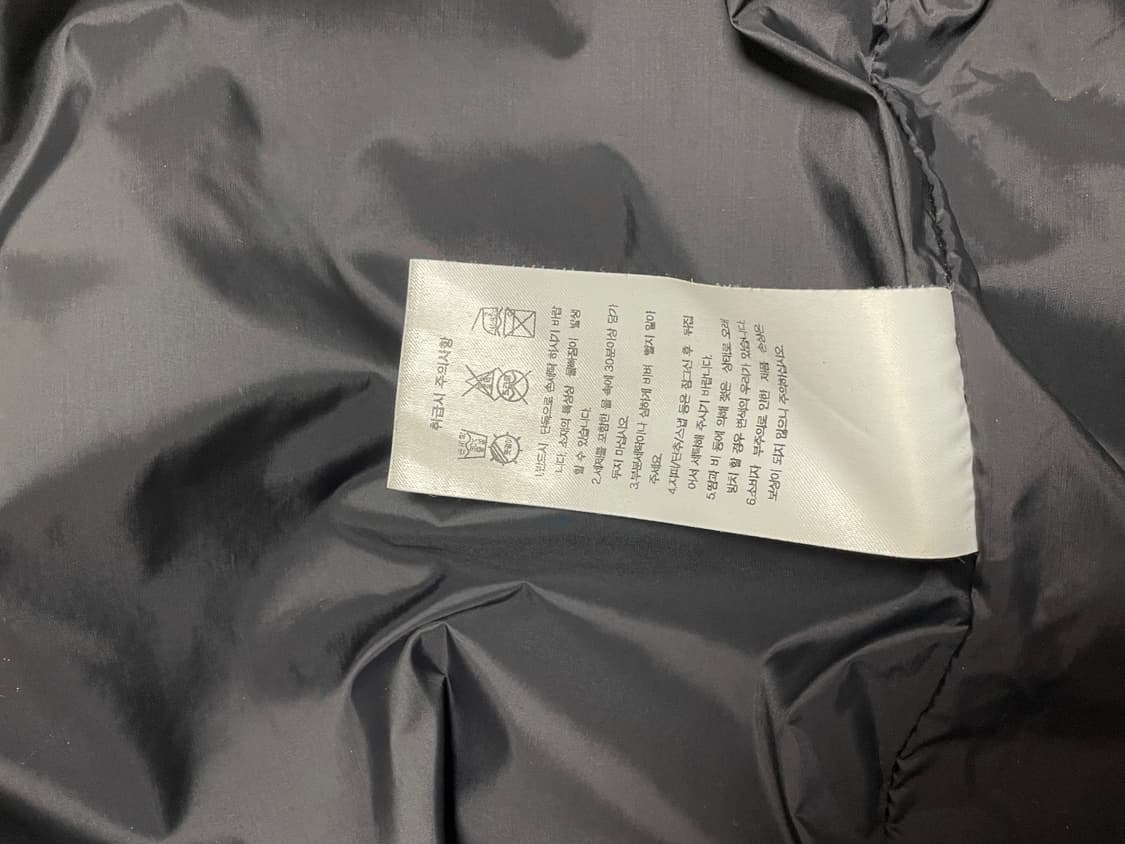 무신사 스탠다드 경량패딩 (칼라리스 다운 집업 재킷 [블랙]) 상품이미지7