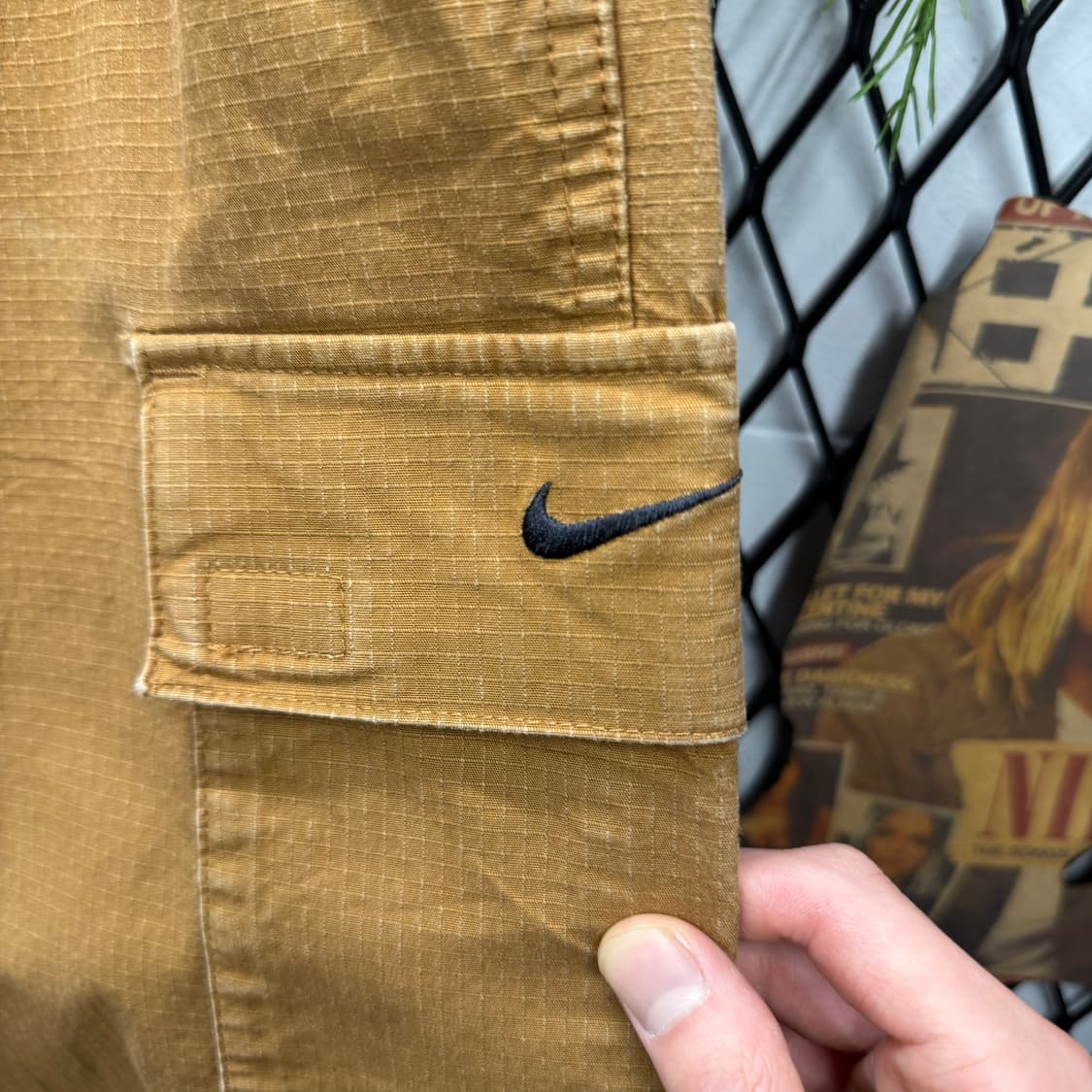 나이키 스트링 카고 팬츠 사이드 빅포켓 포인트 브라운 상품이미지5