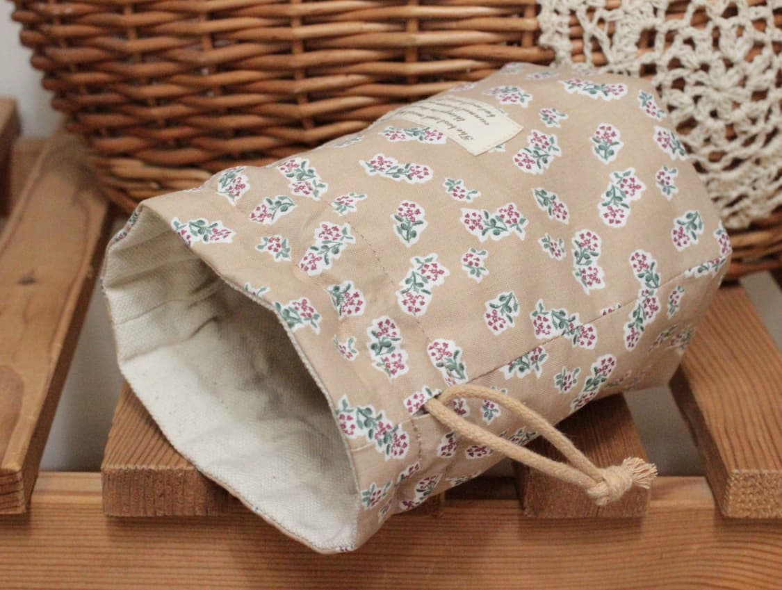 핸드메이드 베이지 육각형 스트링 파우치 상품이미지7