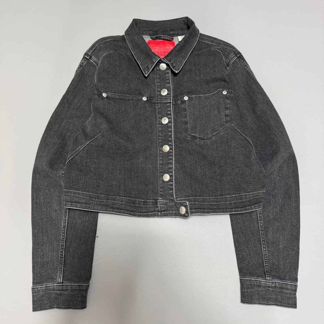 리바이스(Levi's) 차콜 코튼 LEJ 엔지니어드 쇼트 트러커 자켓 상품이미지7