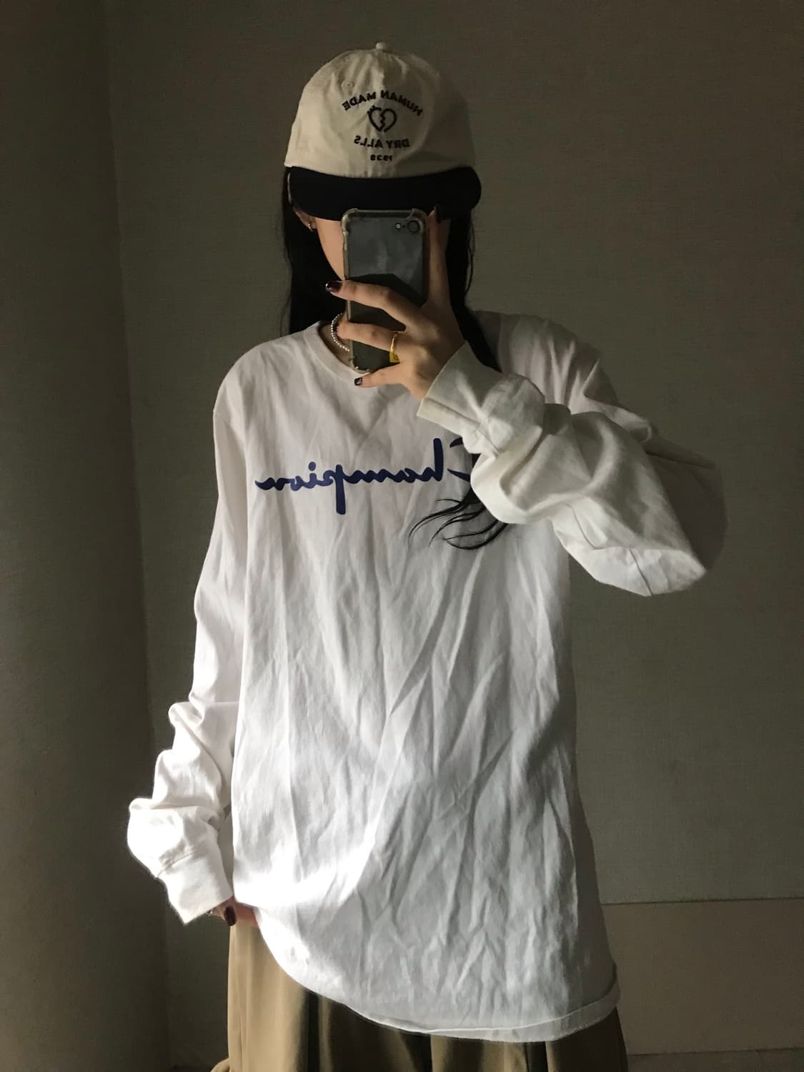 챔피온 화이트 오버핏 롱슬리브 상품이미지1