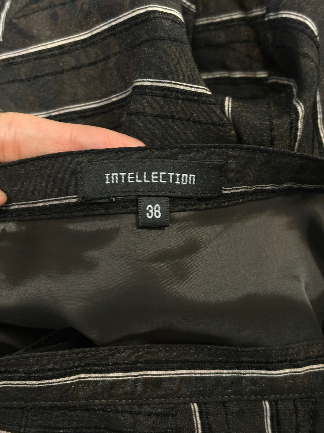 Intellection 프릴 롱스커트 상품이미지4