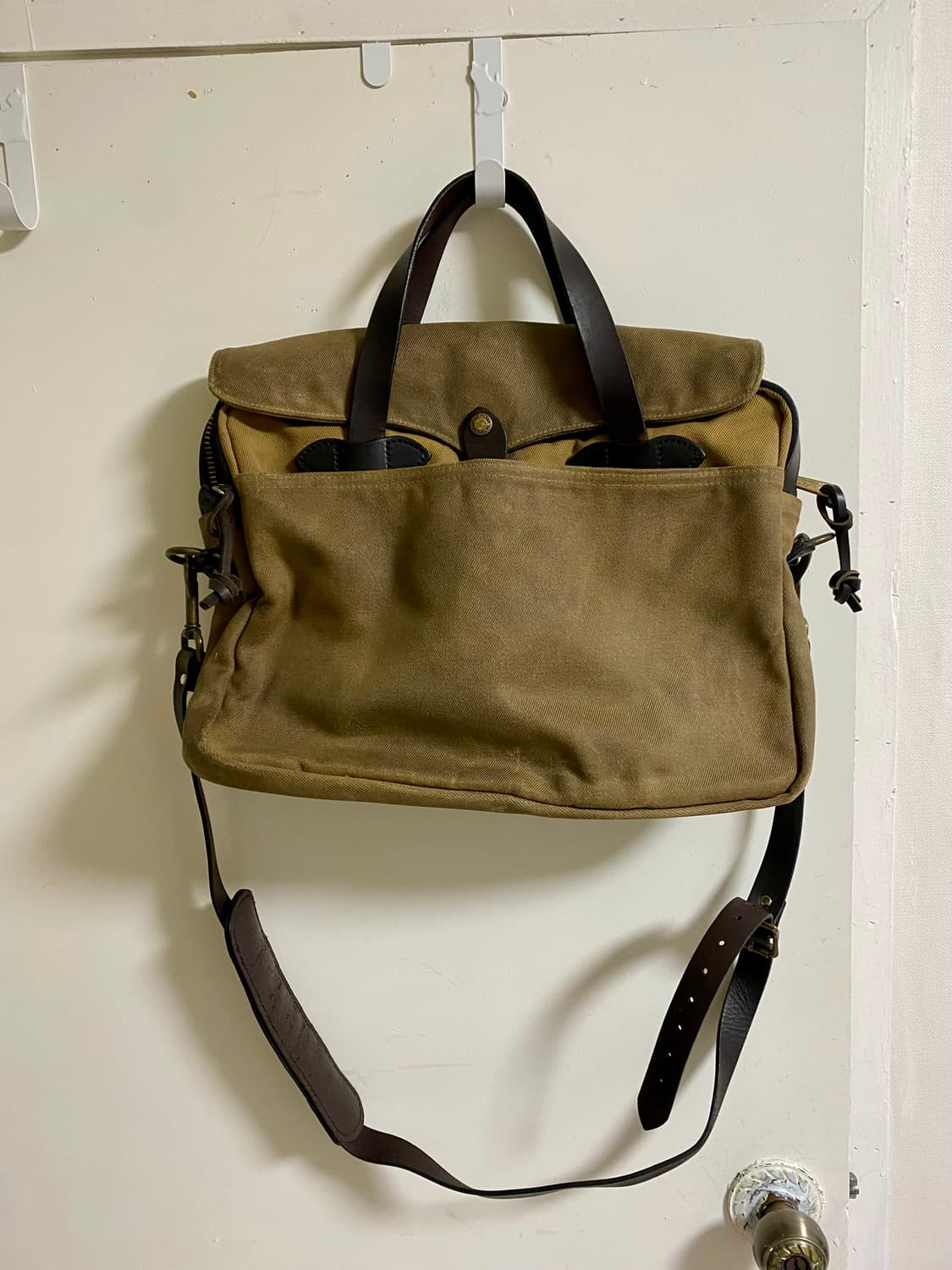 필슨 256 오리지널 브리프케이스 상품이미지1