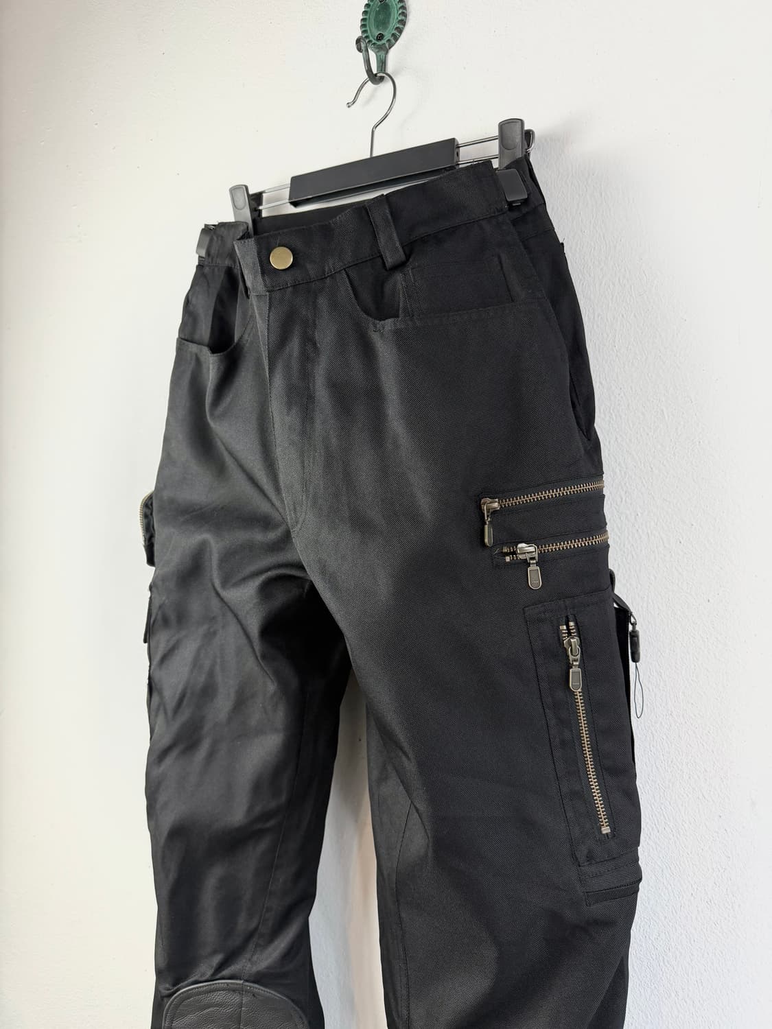 ROUGH&ROAD 레더 믹스드 모터사이클 팬츠 상품이미지2