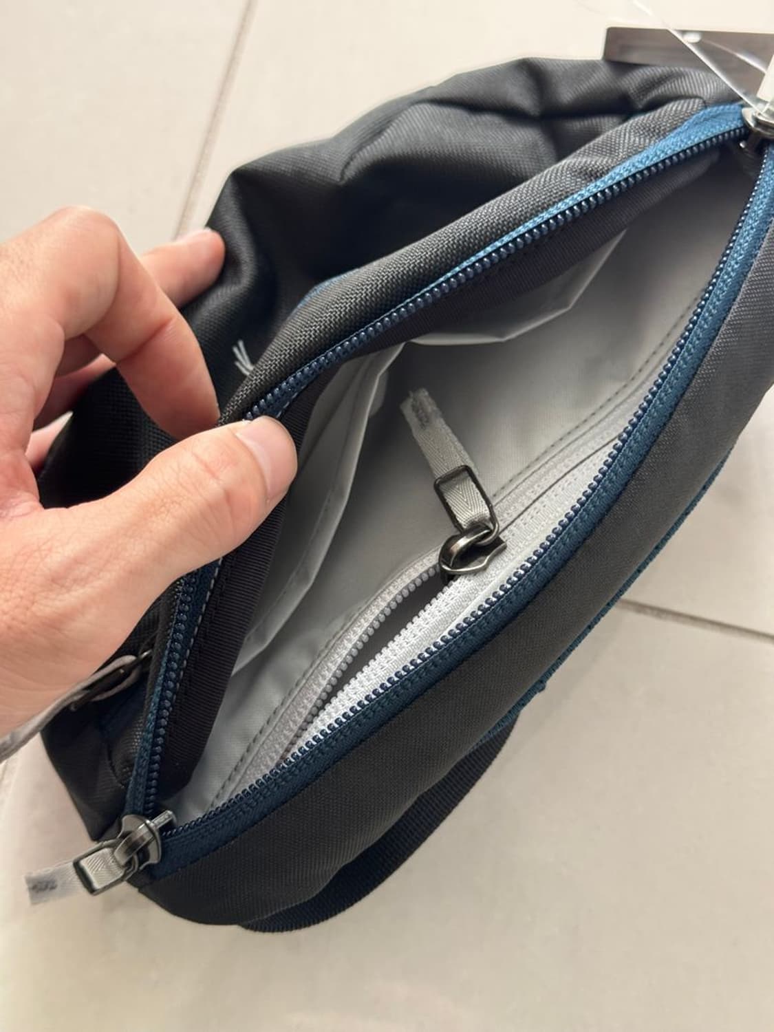 MANTIS SHOULDER BAG 맨티스 숄더백 상품이미지4
