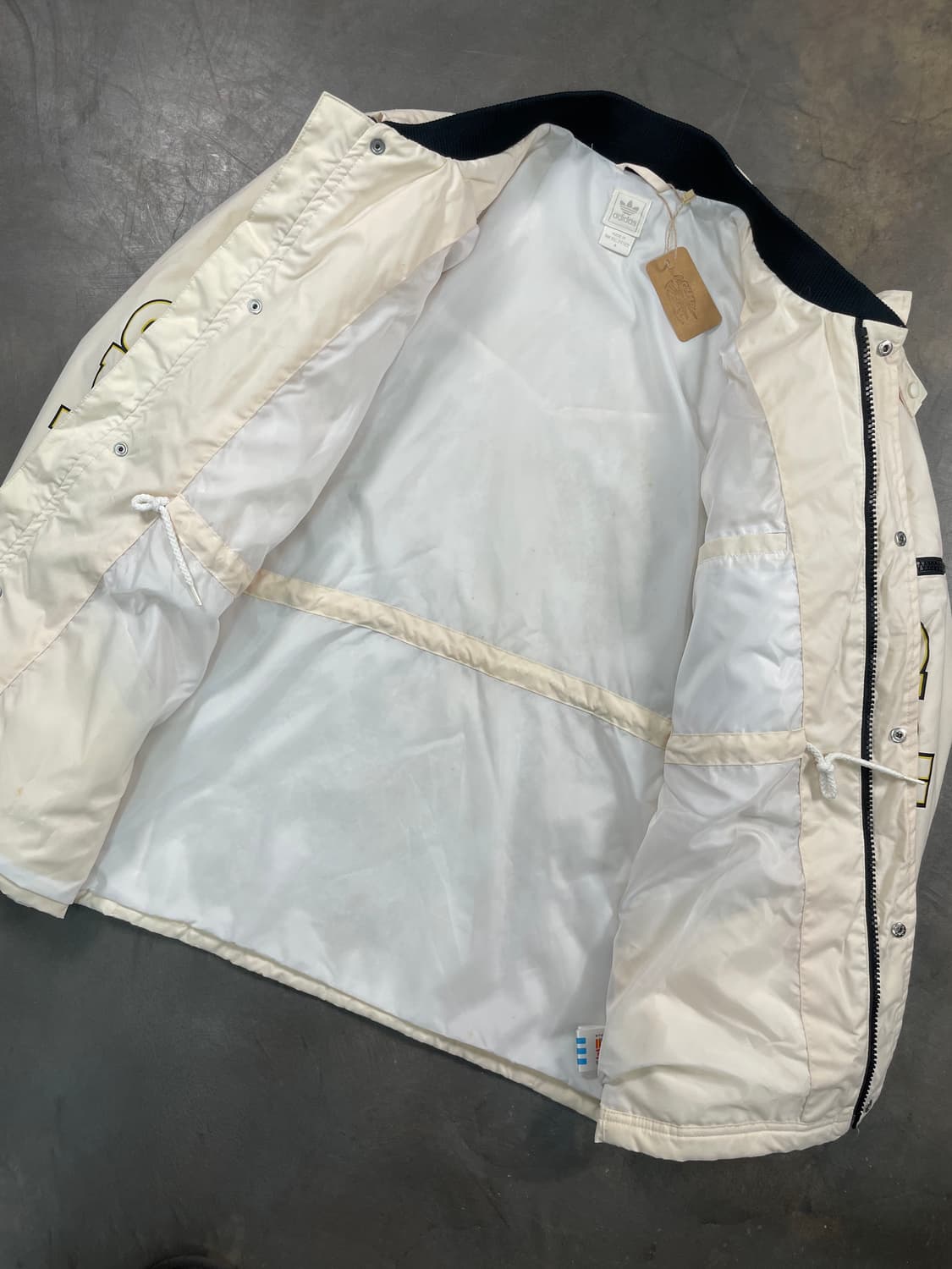 아디다스 레이싱 트랙자켓 상품이미지5