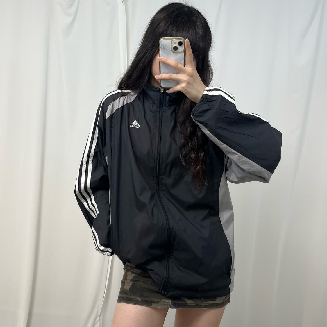 Adidas black grey windbreaker 상품이미지1