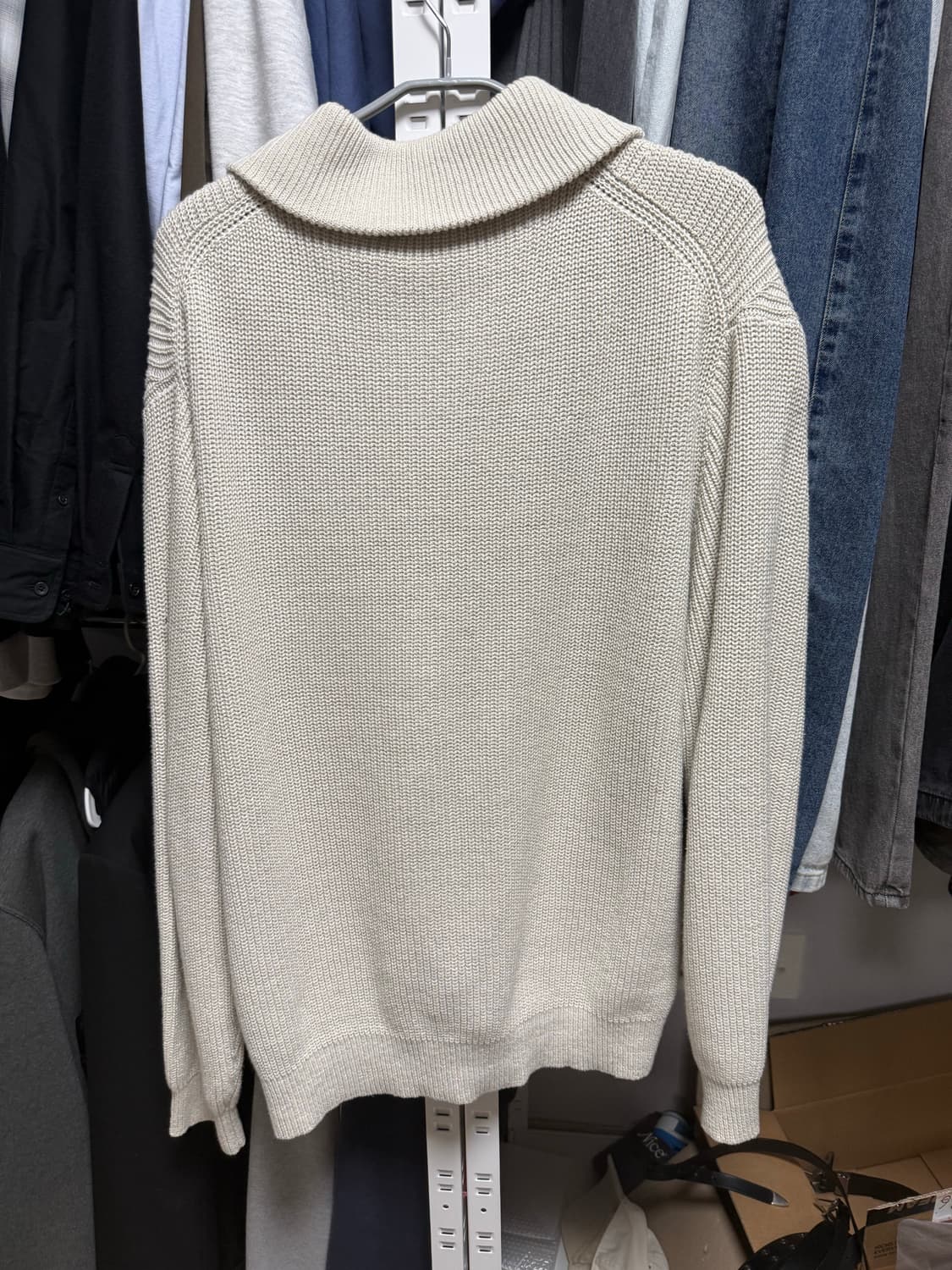 키뮤어 니트 집업 상품이미지2