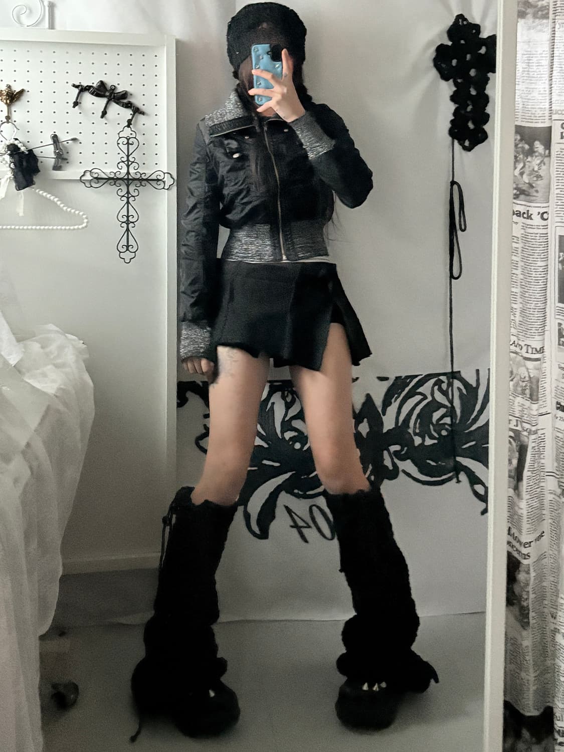 Black High-neck Shirring Eyelet Zipup 상품이미지3