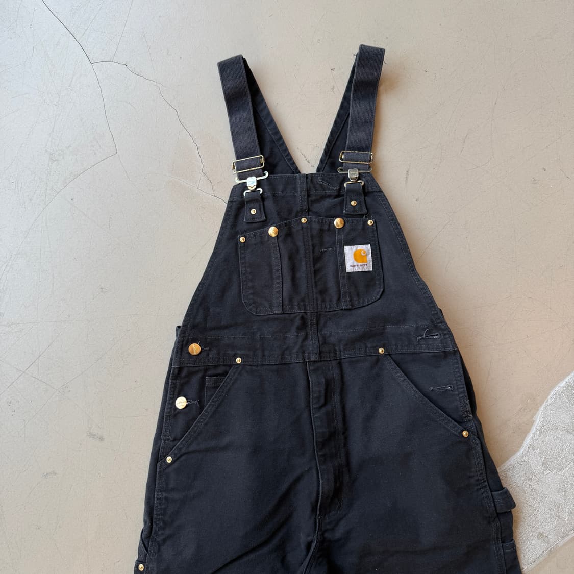 칼하트 덕 캔버스 더블니 오버롤 상품이미지3