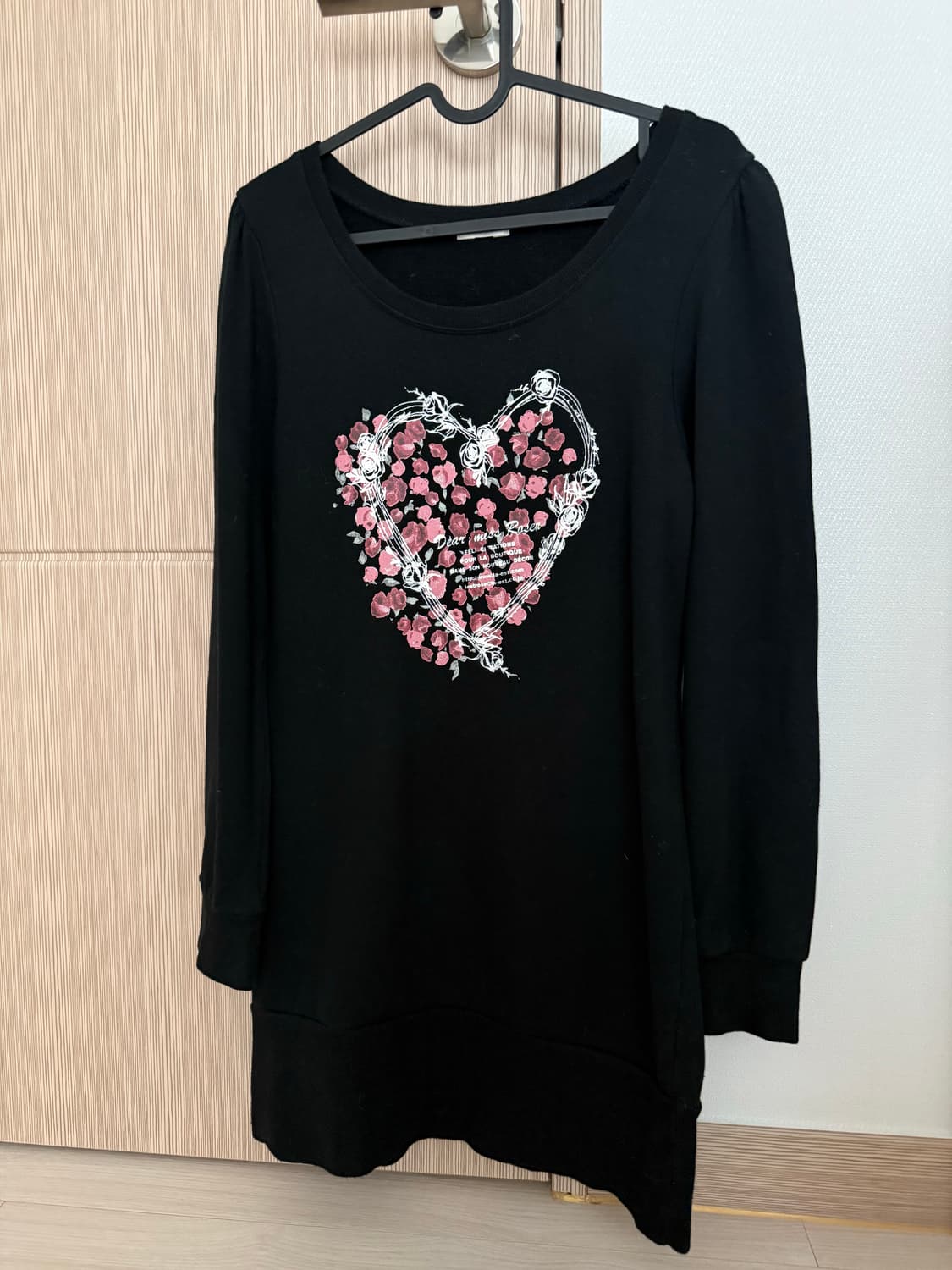 Lestrose 장미 하트 긴팔 티셔츠 롱슬리브 상품이미지1