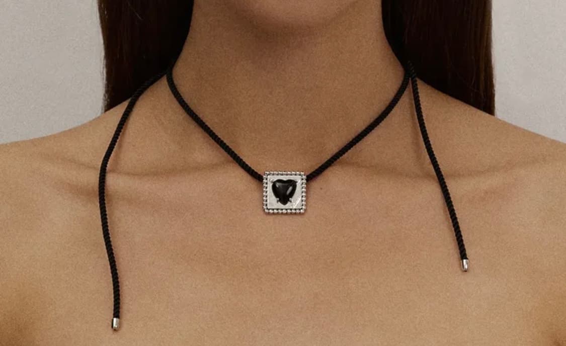 비올라나 Square Heart Necklace 상품이미지2