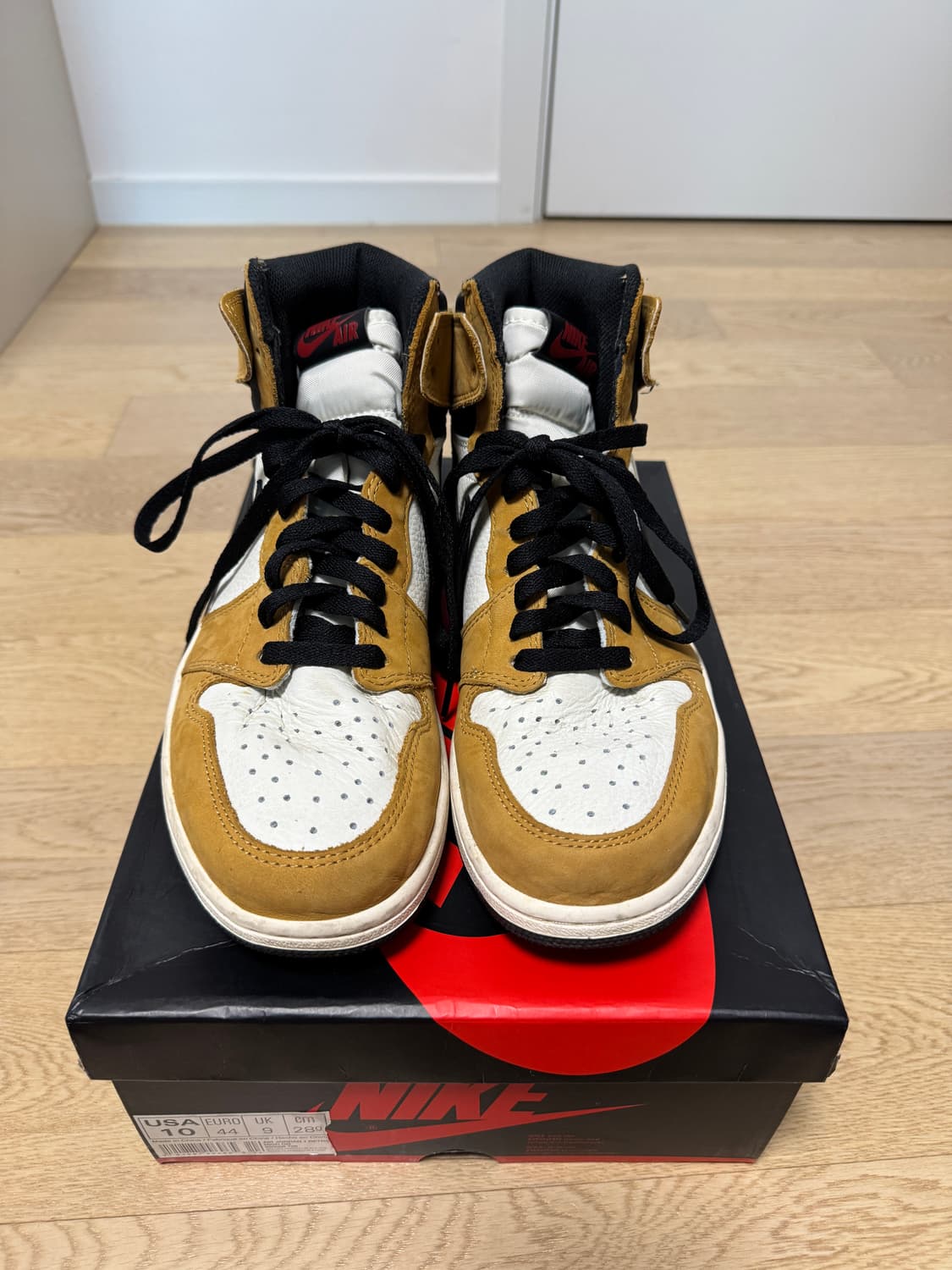 (280) 조던 1 레트로 하이 루키 오브 더 이어 상품이미지1