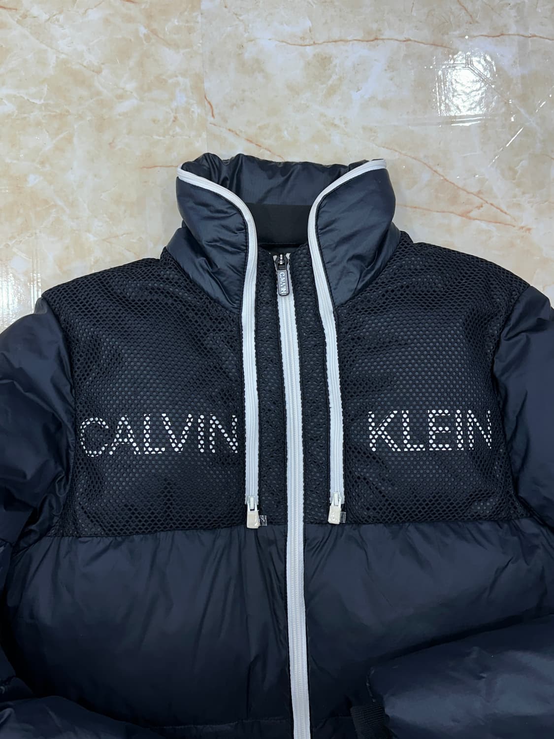 캘빈클라인 패딩 상품이미지3