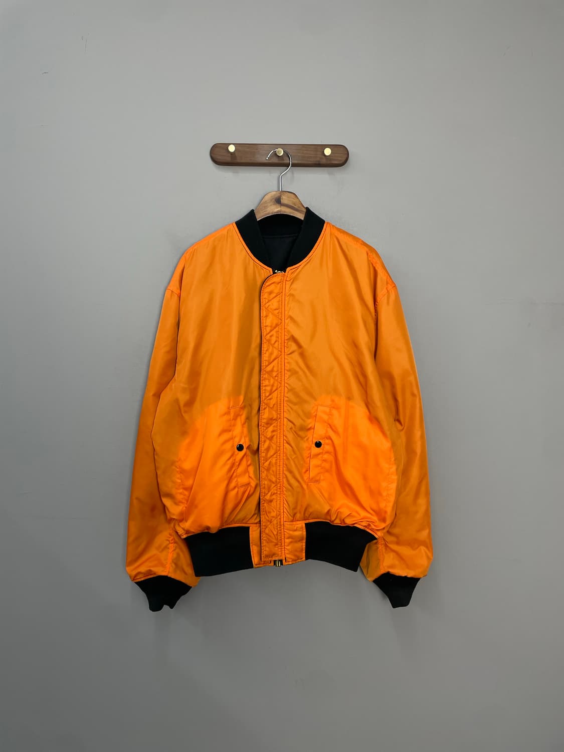 알파 인더스트리 MA-1 리버시블 플라이트 자켓 H2203 상품이미지6